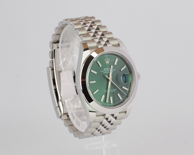 New Rolex Datejust 41 126300-0020 Green Dial Jubilee Bracelet 2022+ Full Set